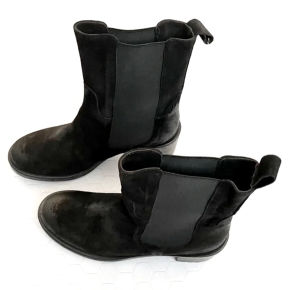 Women’s Emanuele Crasto Black Chelsea Distressed Suede Lug Sole Boots Size 10 - Picture 7 of 16